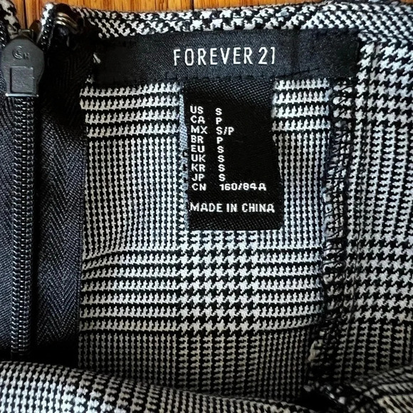 Forever21 spaghetti strap dress - Picture 5 of 5